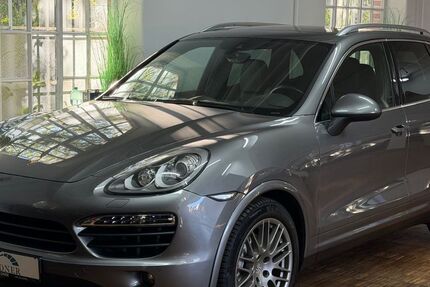 Porsche Cayenne 249.000 km 18.900 &euro; Frickenhausen 72636