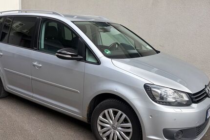 VW Touran 233.000 km 6.200 &euro; Reutlingen 72770