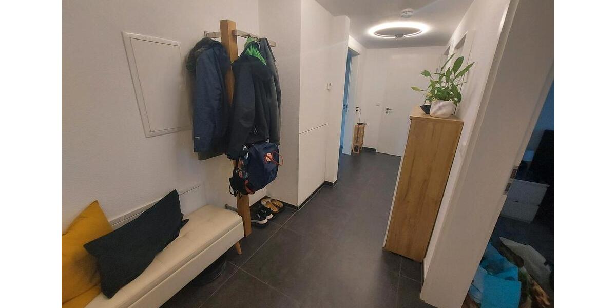 Erdgeschoßwohnung Ammerbuch - 3 Zimmer, 72 m&sup2;, 1.402&euro; | Angebot:25635567