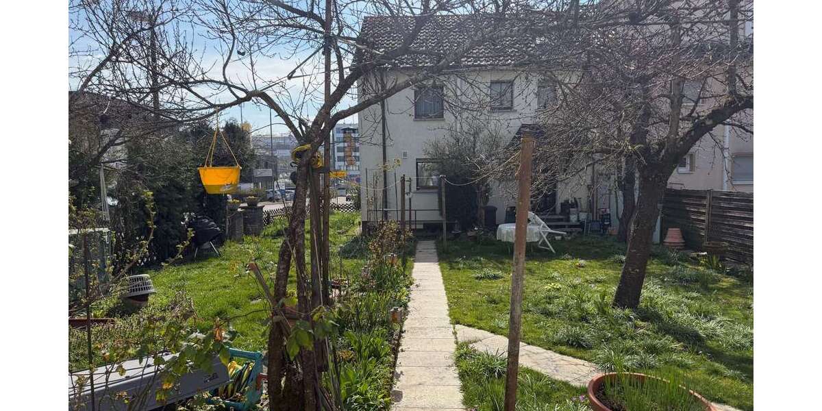 Haus zum Kaufen in Sindelfingen 729.000 € 98 m² - Einfamilienhaus Sindelfingen Sindelfingen (Stadt) | Angebot:25971131