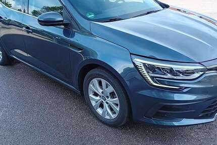 Renault Megane 104.870 km 11.390 &euro; Holzgerlingen 71088
