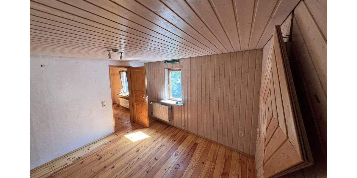 Etagenwohnung Dettingen - 5 Zimmer, 91 m&sup2;, 280.000&euro; | Angebot:25716219