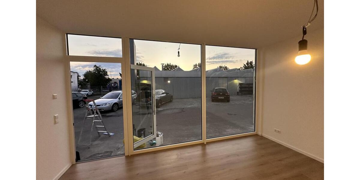 Gewerbeobjekt Esslingen am Neckar Oberesslingen - 650&euro; | Angebot:25300571