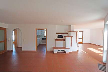 Wohnung Oberboihingen - 4 Zimmer, 134 m&sup2;, 1.760&euro; | Angebot:25655817