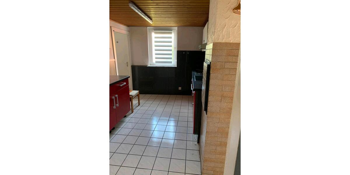 Doppelhaushälfte Rottenburg am Neckar - 4 Zimmer, 135 m&sup2;, 230.000&euro; | Angebot:26679284