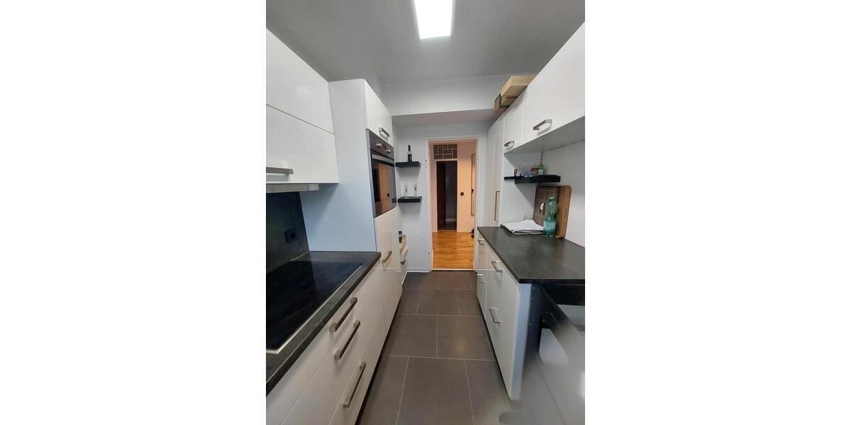 Etagenwohnung Sindelfingen Eichholz - 4.5 Zimmer, 87 m&sup2;, 1.380&euro; | Angebot:26041967