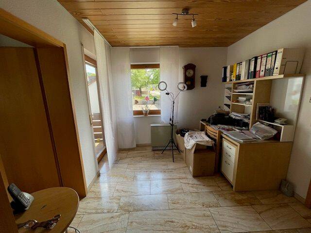 Mehrfamilienhaus, Wohnhaus Lenningen Unterlenningen - 6 Zimmer, 160 m&sup2;, 599.000&euro; | Angebot:25741058