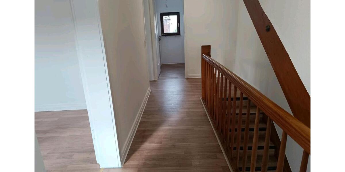 Etagenwohnung Lichtenstein - 1.5 Zimmer, 135 m&sup2;, 1.510&euro; | Angebot:25634559