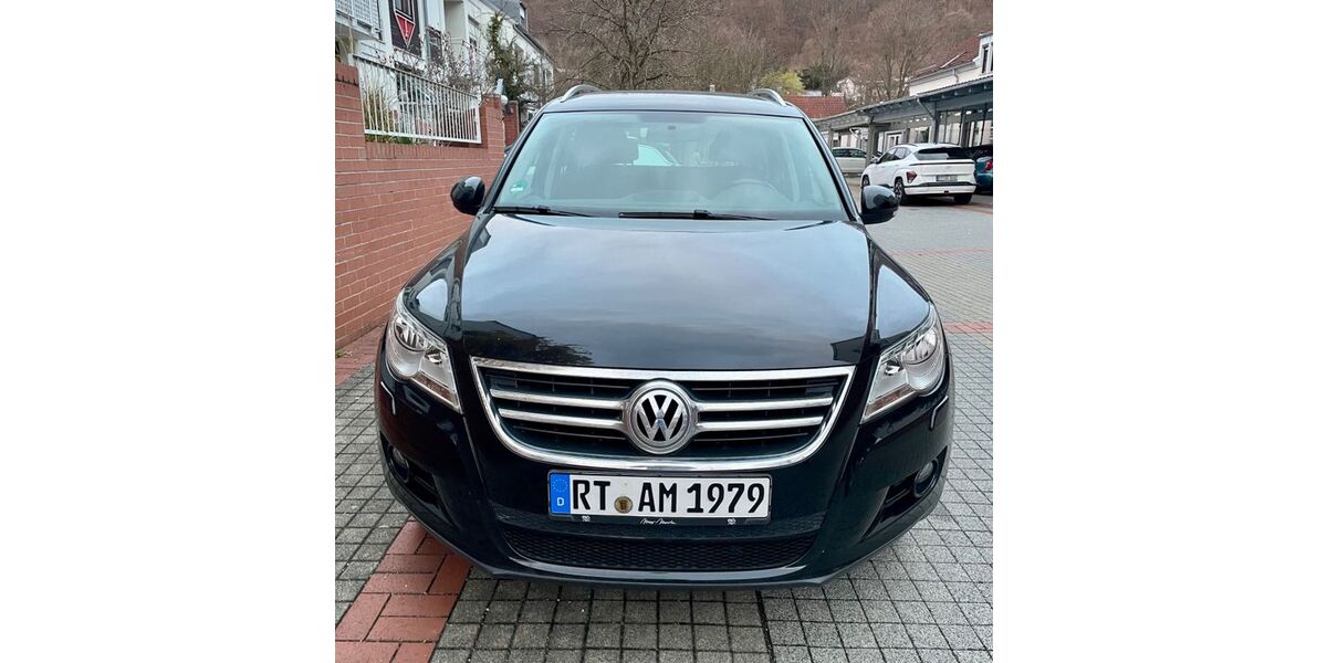 VW Tiguan 106.000 km 9.499 &euro; Lichtenstein 72805