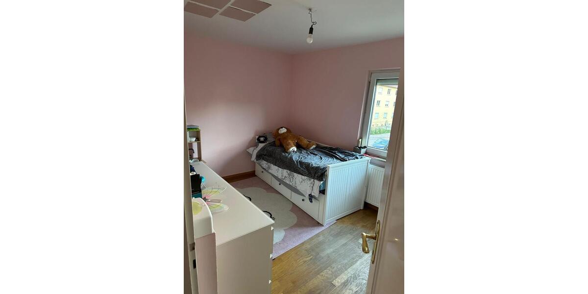 Etagenwohnung Reutlingen Reutlingen (Kernstadt) - 3 Zimmer, 64 m&sup2;, 228.000&euro; | Angebot:25710620