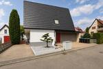 Einfamilienhaus Steinenbronn - 5 Zimmer, 230 m&sup2;, 2.700&euro; | Angebot:26574367