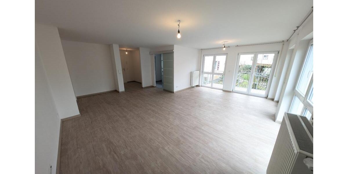 Erdgeschoßwohnung Eningen unter Achalm - 3.5 Zimmer, 107 m&sup2;, 445.000&euro; | Angebot:25638071