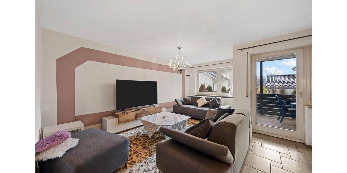 Etagenwohnung Reutlingen Sondelfingen - 3.5 Zimmer, 80 m&sup2;, 265.000&euro; | Angebot:26067355