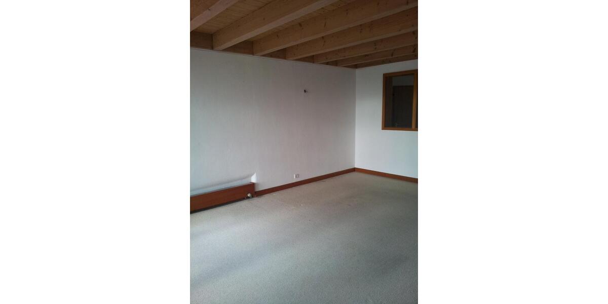 Etagenwohnung Tübingen Lustnau - 3 Zimmer, 74 m&sup2;, 1.200&euro; | Angebot:26704427