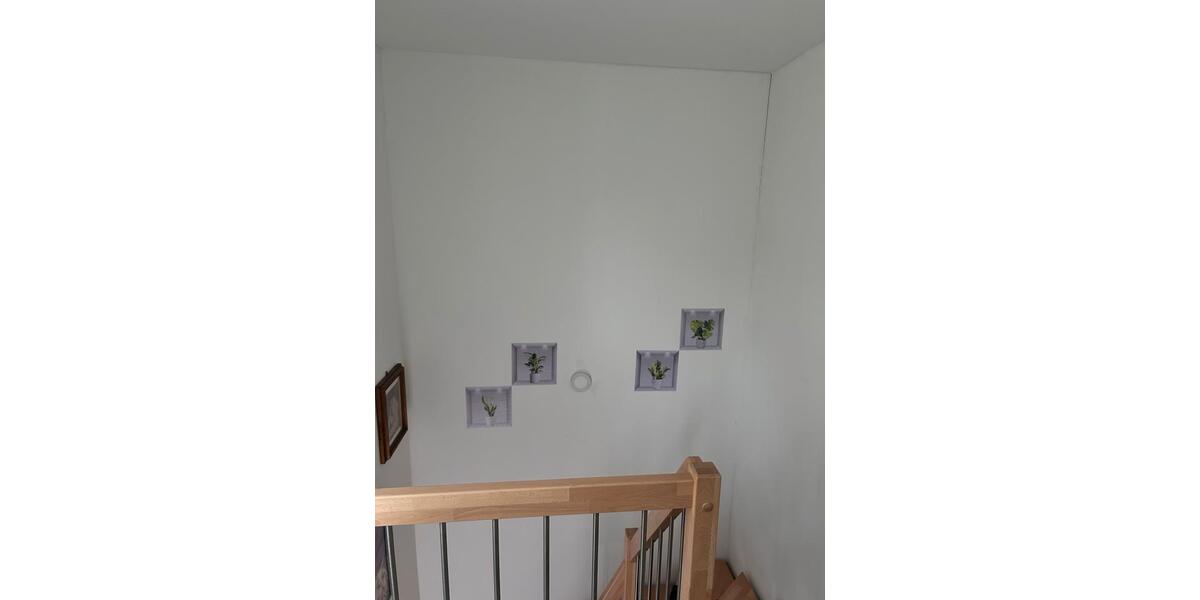 Dachgeschoßwohnung Rottenburg am Neckar - 4 Zimmer, 100 m&sup2;, 1.200&euro; | Angebot:26626032