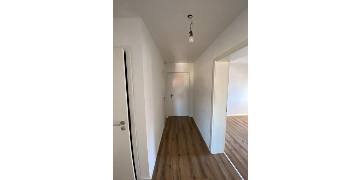 Etagenwohnung Gäufelden - 4.5 Zimmer, 85 m&sup2;, 297.000&euro; | Angebot:25420835