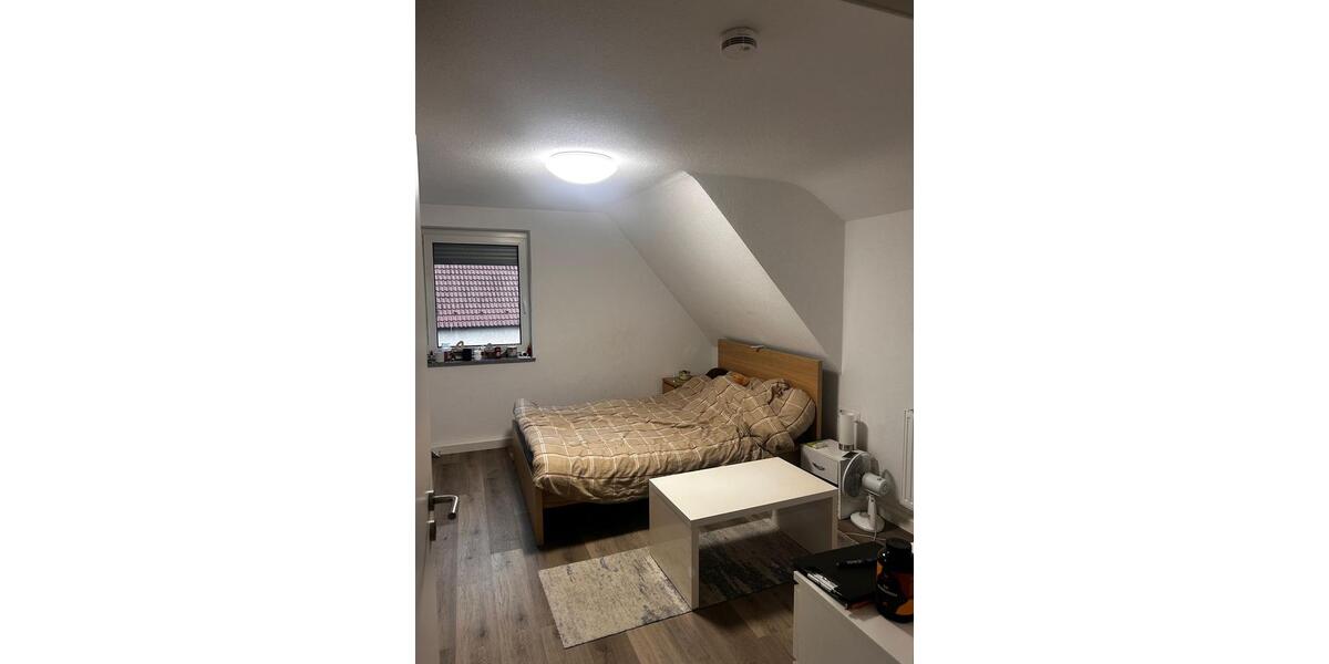 Etagenwohnung Reutlingen Sondelfingen - 3 Zimmer, 70 m&sup2;, 1.000&euro; | Angebot:26251888
