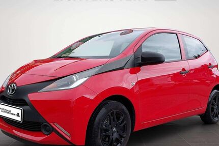 Toyota Aygo (X) 31.500 km 8.400 &euro; Lichtenstein 72805