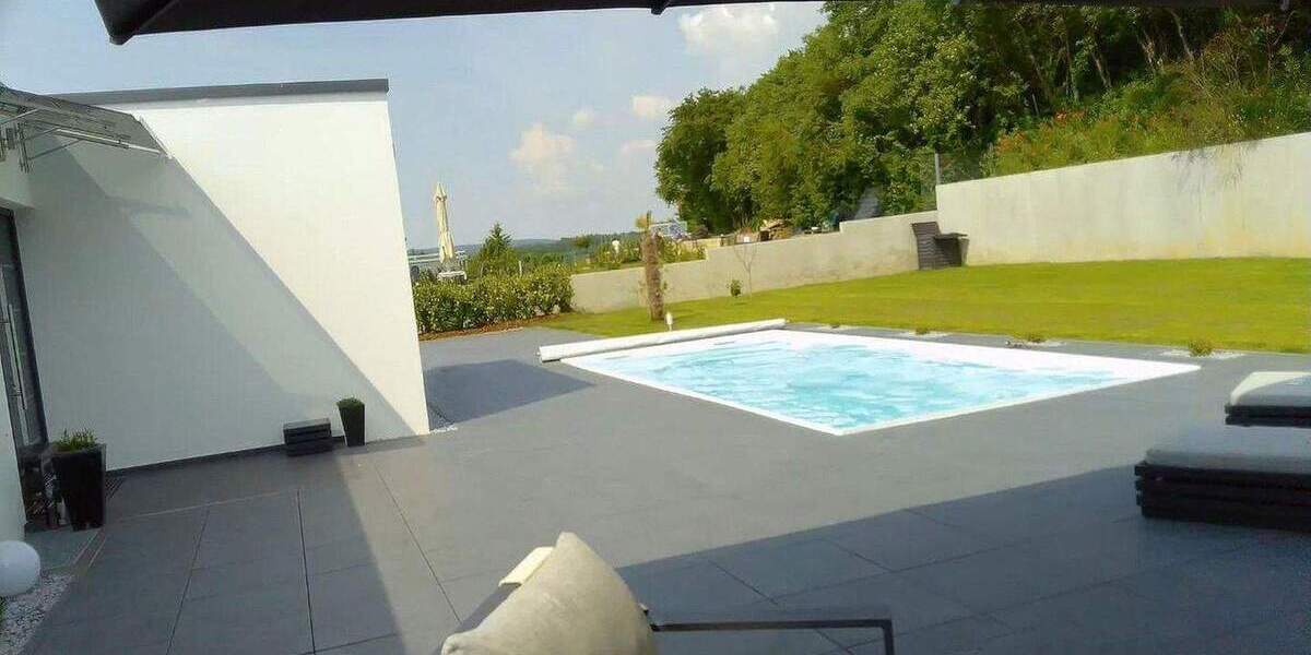 Einfamilienhaus Gomaringen - 5 Zimmer, 233 m&sup2;, 2.485.000&euro; | Angebot:25659271