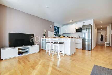 Zimmer Esslingen Brühl - 3 Zimmer, 1.990&euro; | Angebot:26691056