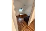 Dachgeschoßwohnung Ofterdingen - 5 Zimmer, 95 m&sup2;, 950&euro; | Angebot:26637754