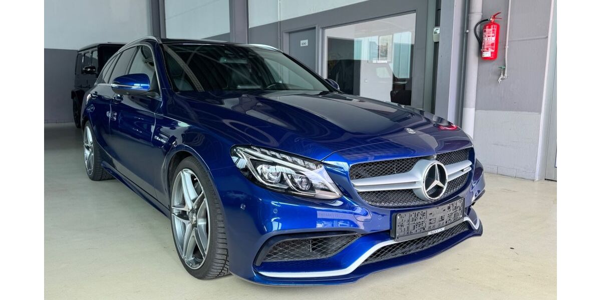 Mercedes-Benz C 63 AMG 64.000 km 42.999 &euro; Neckartailfingen 72666