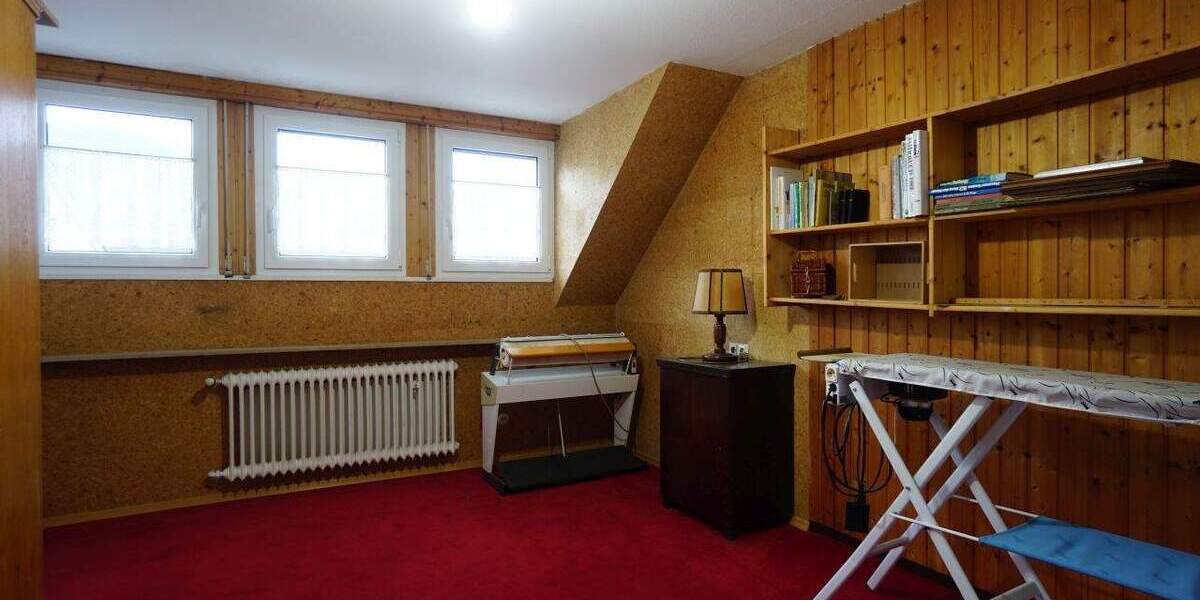 Einfamilienhaus Dettingen an der Erms - 7 Zimmer, 157 m&sup2;, 580.000&euro; | Angebot:25697065