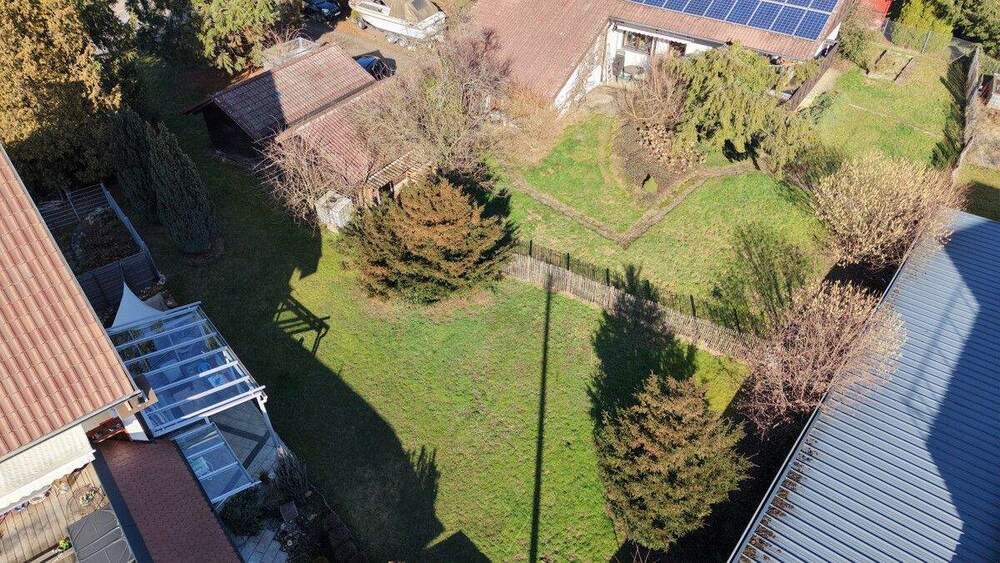 Grundstück Eningen unter Achalm Eningen - 185.000&euro; | Angebot:25822513