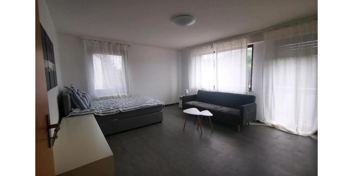 Etagenwohnung Wolfschlugen - 1 Zimmer, 20 m&sup2;, 590&euro; | Angebot:25576425