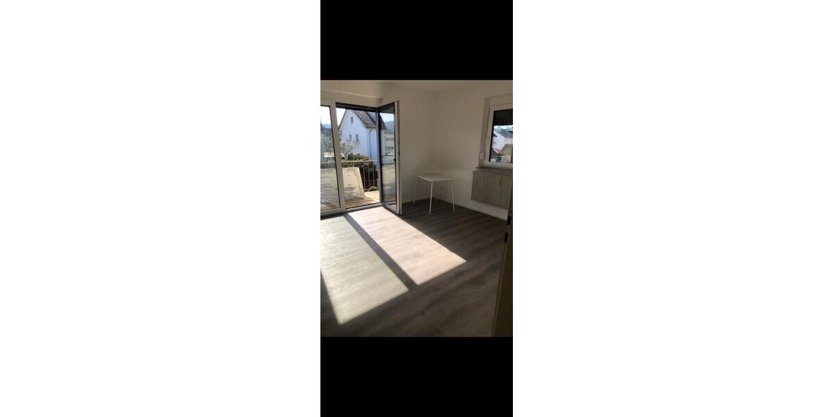 Etagenwohnung Rottenburg am Neckar - 3 Zimmer, 65 m&sup2;, 900&euro; | Angebot:27570570