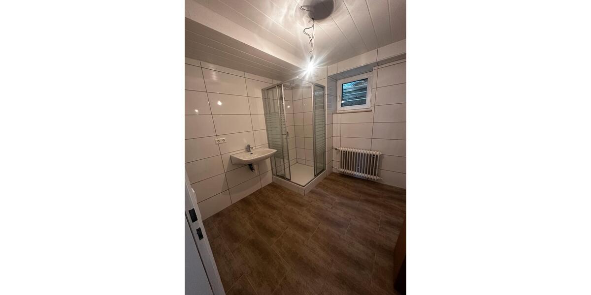 Erdgeschoßwohnung Bisingen - 3.5 Zimmer, 80 m&sup2;, 1.050&euro; | Angebot:26691378