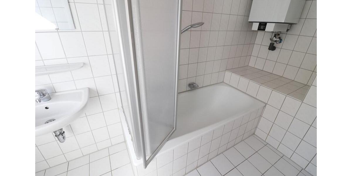 Dachgeschoßwohnung Münsingen - 4 Zimmer, 90 m&sup2;, 720&euro; | Angebot:26088234
