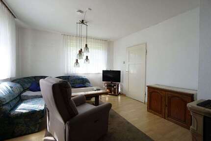 Haus Reutlingen-Sickenhausen Sickenhausen - 5 Zimmer, 77 m&sup2;, 198.000&euro; | Angebot:27643150