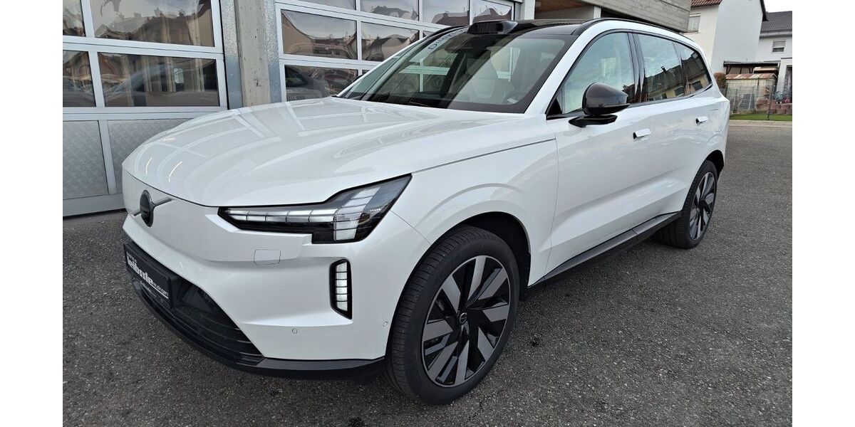 Volvo EX90 4.700 km 77.990 &euro; Reutlingen 72760