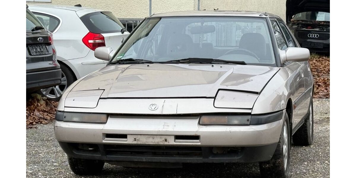 Mazda 323 76.000 km 1.290 &euro; Reutlingen 72762