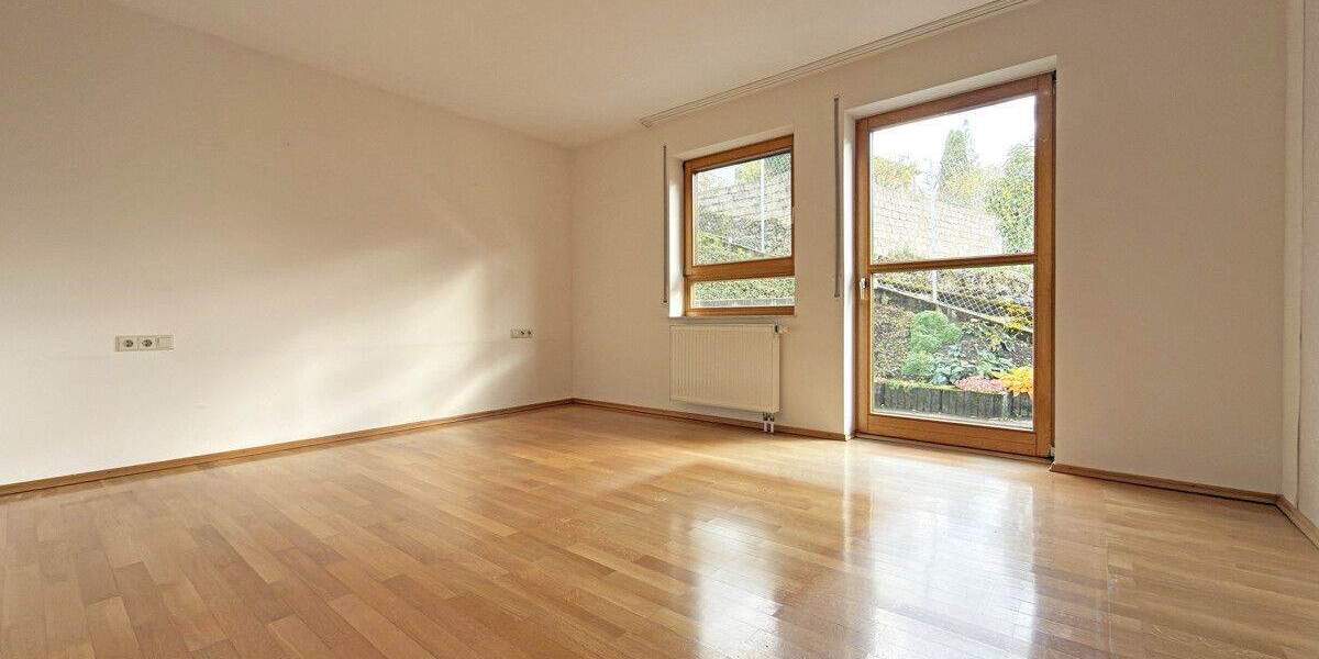 Einfamilienhaus Gomadingen - 8 Zimmer, 194 m&sup2;, 570.000&euro; | Angebot:25746923