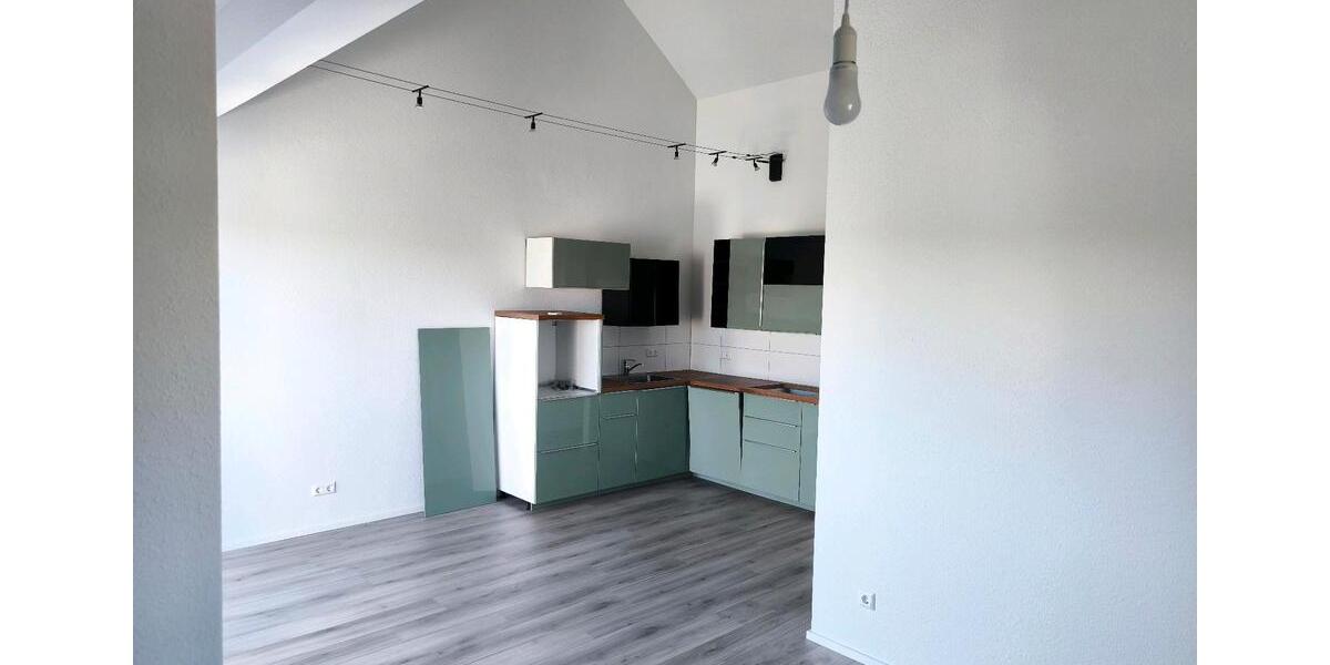 Dachgeschoßwohnung Neckartailfingen - 2 Zimmer, 54 m&sup2;, 985&euro; | Angebot:26652359