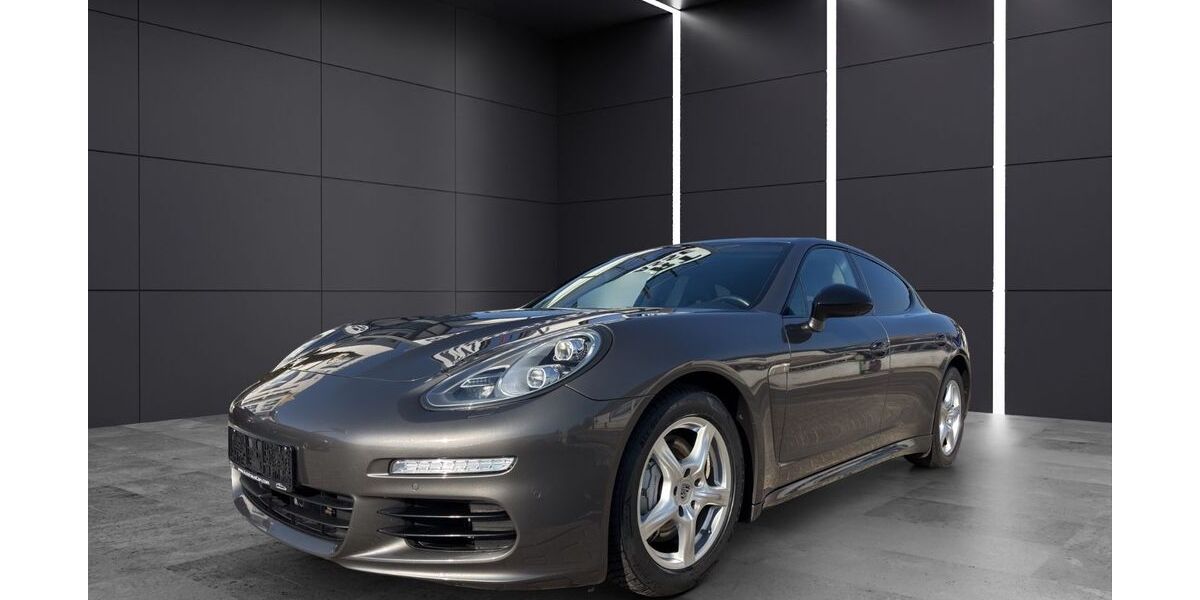 Porsche Panamera 193.000 km 25.990 &euro; Reutlingen / Stuttgart 72766