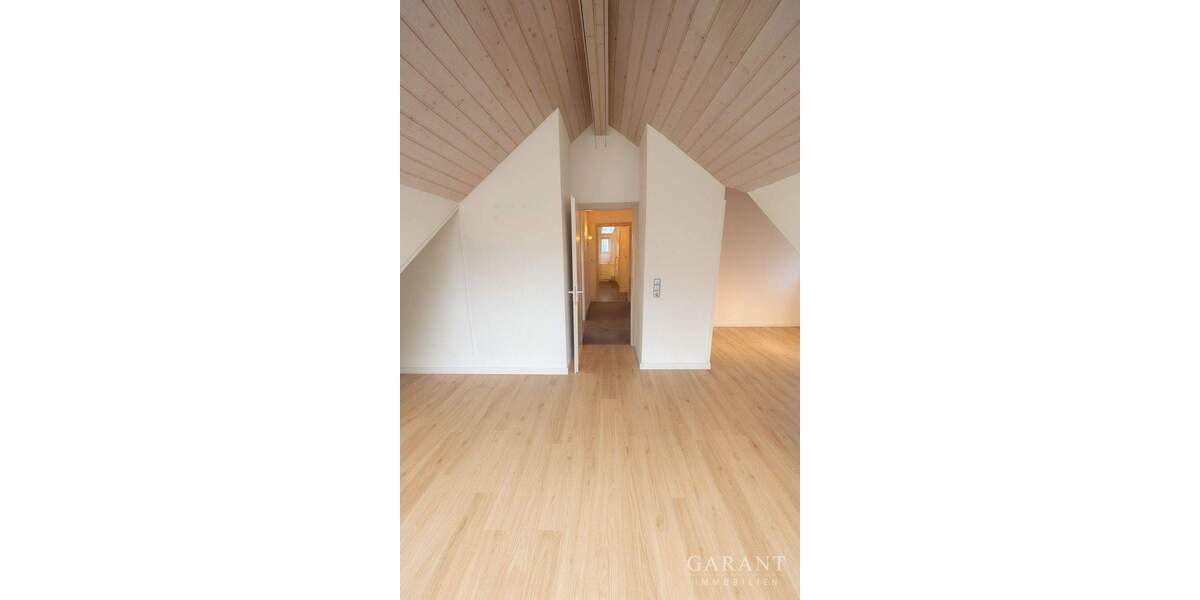 Etagenwohnung Esslingen am Neckar Berkheim - 2 Zimmer, 49 m&sup2;, 179.000&euro; | Angebot:25707817