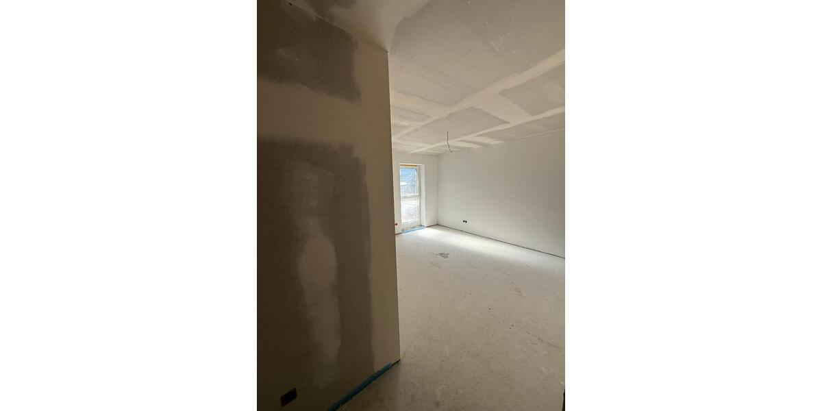 Erdgeschoßwohnung Tübingen - 4 Zimmer, 105 m&sup2;, 1.600&euro; | Angebot:27608585