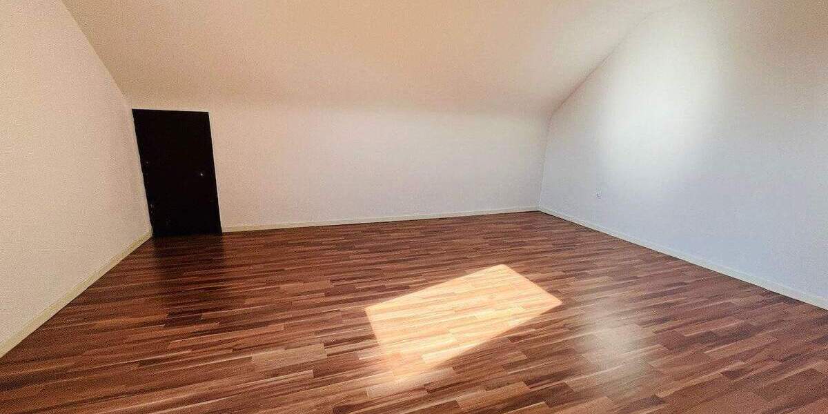 Einfamilienhaus Bondorf - 5 Zimmer, 125 m&sup2;, 449.000&euro; | Angebot:25704283