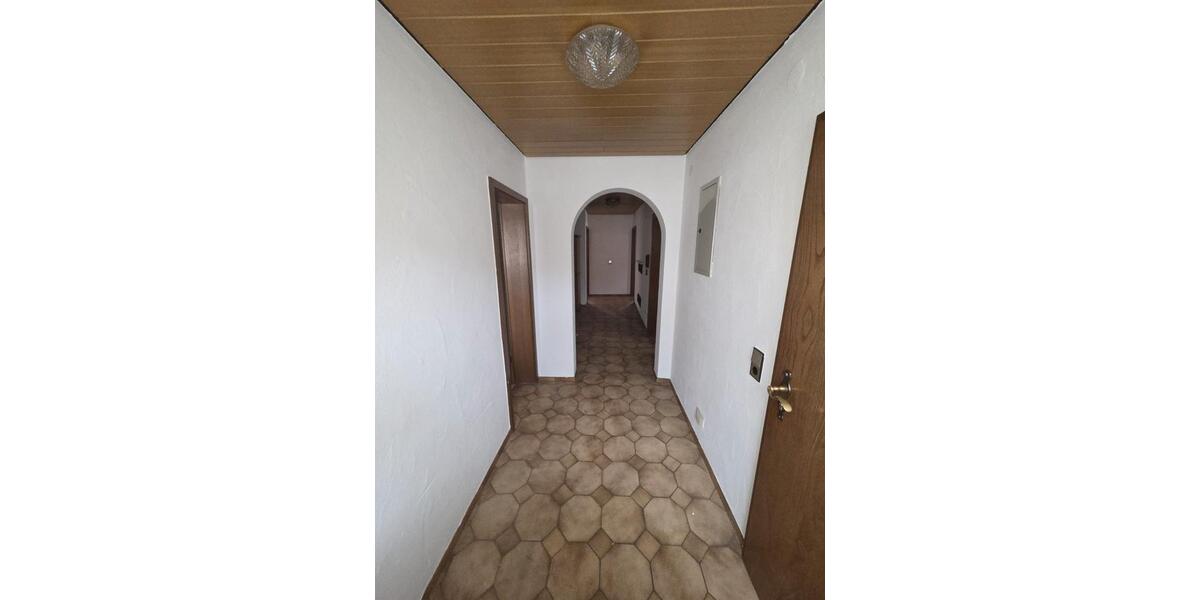 Doppelhaushälfte Gammertingen - 4 Zimmer, 180 m&sup2;, 1.300&euro; | Angebot:26043136