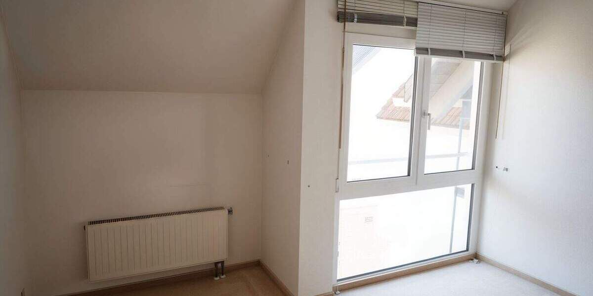 Etagenwohnung Hechingen - 4 Zimmer, 96 m&sup2;, 239.000&euro; | Angebot:25684933