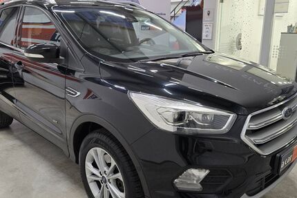 Ford Kuga 215.000 km 10.790 &euro; Altingen (Kreis Tübingen) 72119