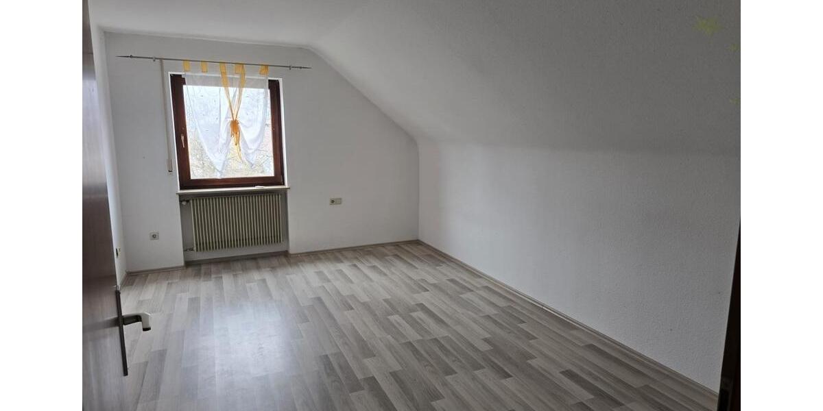 Einfamilienhaus Hechingen - 7 Zimmer, 184 m&sup2;, 595.000&euro; | Angebot:26045371