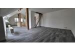 Dachgeschoßwohnung Ehningen - 3 Zimmer, 90 m&sup2;, 970&euro; | Angebot:25570912