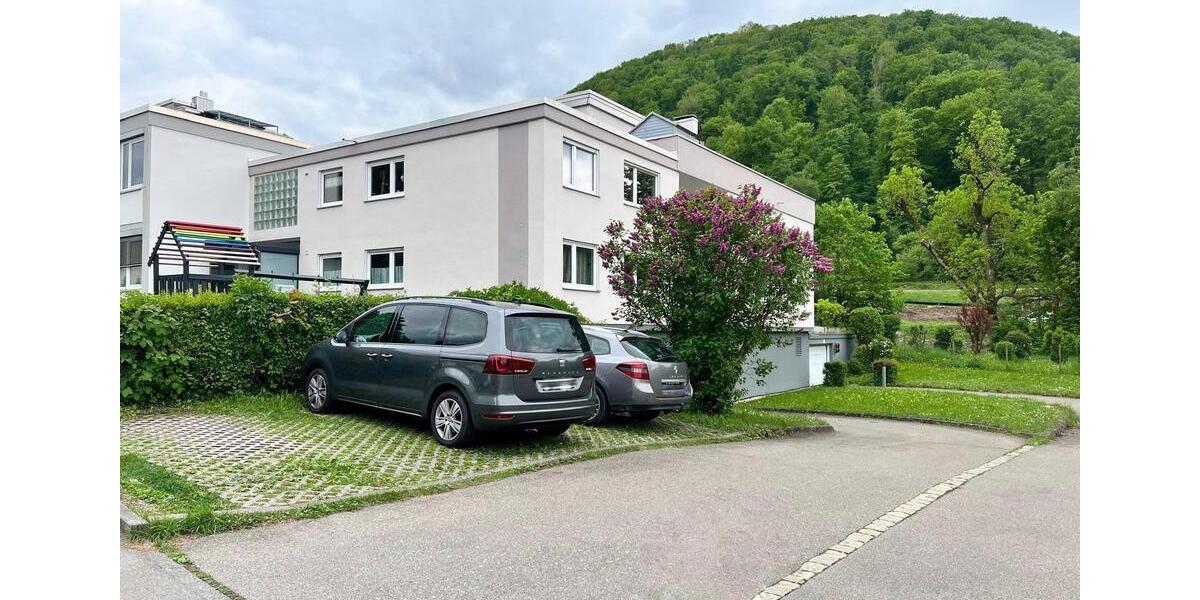 Erdgeschoßwohnung Bad Urach - 2.5 Zimmer, 68 m&sup2;, 190.000&euro; | Angebot:25572275