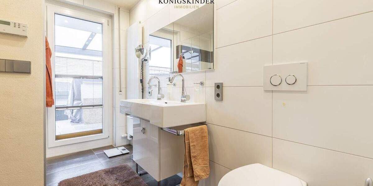 Etagenwohnung Reutlingen Römerschanze - 4 Zimmer, 139 m&sup2;, 579.000&euro; | Angebot:25673308