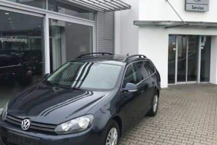 VW Golf 332.000 km 2.980 &euro; Wendlingen am Neckar 73240
