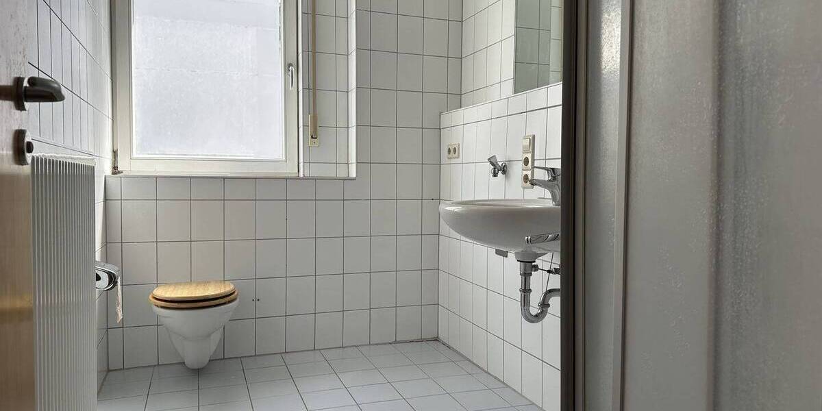 Etagenwohnung Tübingen Südstadt - 3 Zimmer, 73 m&sup2;, 365.000&euro; | Angebot:26688004